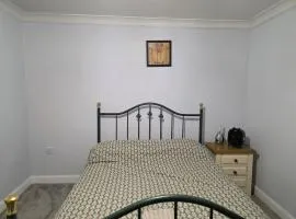 Stay Near Colchester twn centre2