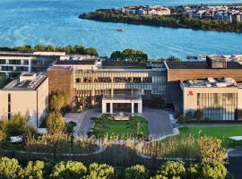 Suzhou Marriott Hotel Yangcheng Lake, ξενοδοχείο στο Σουτσόου