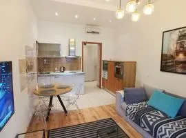 Apartment with terrace on Khreschatyk, Bessarabska Square