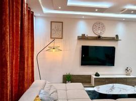Élégance Urbaine Lomé, ξενοδοχείο σε Komé