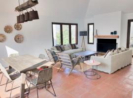 Casapueblo Rent Cachagua CP 35, Hotel in Cachagua