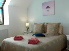 Chambre d'hôtes Rêves de Baie du Mont Saint Michel, soins bien-être et table Bio , au calme en zone Natura 2000