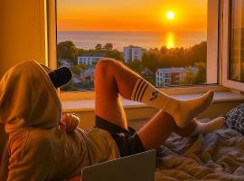 Pokoje przy plaży z widokiem na morze, hotel in Sopot