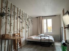 Paris Home, huisdiervriendelijk hotel in Bussy-Saint-Georges