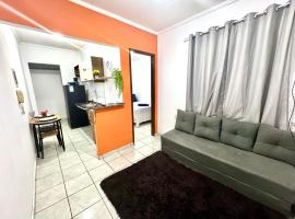 Apt12 Bem localizado 1 min Rodoviária de Petrolina، فندق في بترولينا