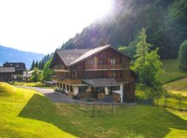 L'Ardesia, hotel in Morzine