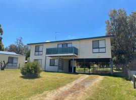Baudin s By The Bay, Hotel in Venus Bay