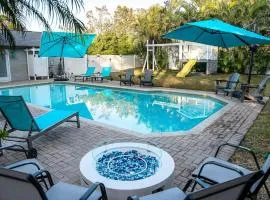 Palm Paradise private pool 4beds 3 baths sleeps 9