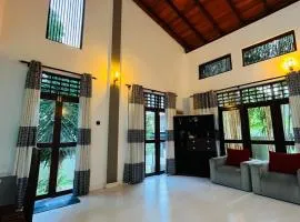 Hidden Gem - Family Stay