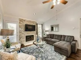 Modern Lux 2BD Pool DFW South Irving I22