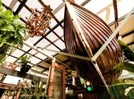 Garden Terrace Apartment - 2 Bedrooms