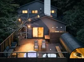 Noël Hakone Chimney