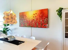 4A Wood St-PetsNegotiable Linen Included Wi-Fi - Linen Included