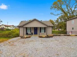 Bright and Cozy 4BR Home Away from Home