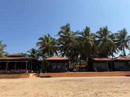 Dunhill Beach Resort, hotel in Agonda