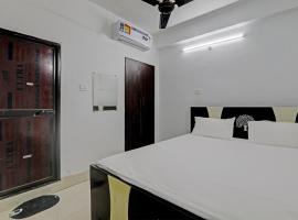Hotel O R Glory, hotel in Khagaul
