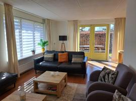 Comfortabel landhuis voor rust en ontspanning, viešbutis mieste Schoonloo