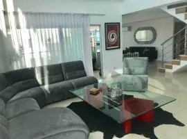 Eclectic 3 levels and 5 bedrooms penthouse