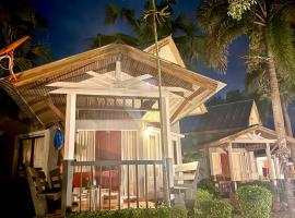 Lanta Palm Beach Resort , Beach Bungalow - Koh Lanta