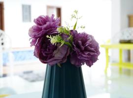 IIArchiveII，位于罗纳瓦拉的别墅