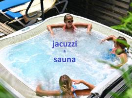 Les Jardins de Bormes, hôtel adult only avec sauna & jacuzzi, hotel in Bormes-les-Mimosas
