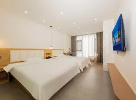 Fancheng Ju Homestay Zhangjiajie Wulingyuan National Forest Park Scenic Area-English Butler Service - Customized Travel Routes - Purchase Scenic Tickets-Free luggage storage