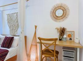 V Boho Home 3 Bedroom 7-8 Pax Eco Majestic Semenyih: Semenyih şehrinde bir otel