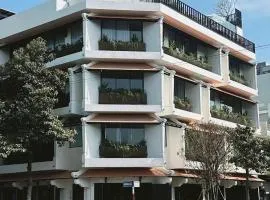 The City Boutique Hotel