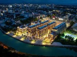 Lumiere Boutique Vỹ Dạ