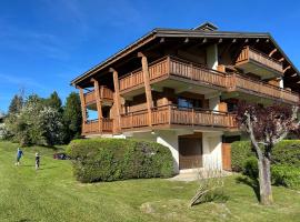 Sunny 2 Bedrooms Apartment for 4 in Megève Jaillet, hotel v destinaci Megève