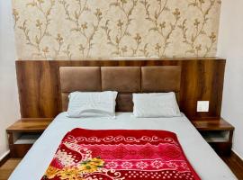 Moti Mahal Delux, hotel in Bahādurgarh