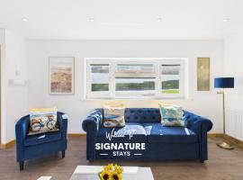Surf View by Signature Stays - Pool - Beach Access, Hotel in Crantock