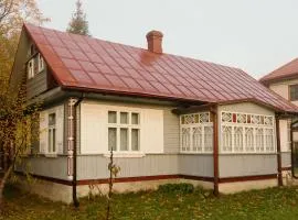 Dom na wsi u Kasi HAJNÓWKA BIAŁOWIEŻA NA WYŁĄCZNOŚĆ