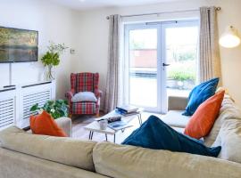 Luxury City Apartment Underground Parking 5*、ベルファストのホテル