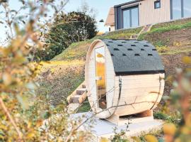 Eulennest Tiny House mit Whirlpool und Sauna, hotell sihtkohas Bermel