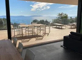 Villa Boreas - Pool, Sea View & Studio