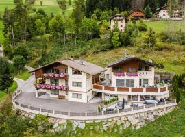 Ciasa Miriam, hotel in La Valle