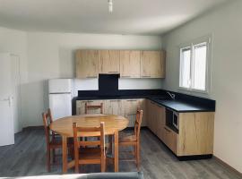 Appartement fonctionnel, Hotel in Malleval