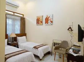 Ndalem Panembahan 12 Guest House