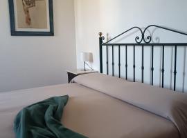 Momenti Home, ξενοδοχείο σε Valderice