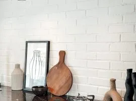 Central Canggu 2BR Designer Modern Townhouse