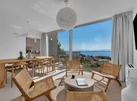 Vista Divina - Semi Detached Vacation Homes by Irundo