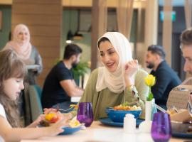 Holiday Inn & Suites Al Jubail by IHG, hotel v destinaci Al Jubail