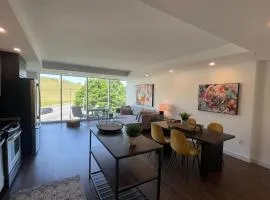 Bright 1 BR with Lots of Sunlight & 6 Appliances