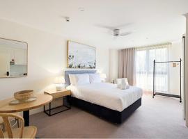 Queen Studios with Sofa Bed at Manly - 3min walk to Corso & Manly Beach, ξενοδοχείο στο Σίδνεϊ
