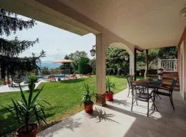 Villa Oaza Mira - Makarska by Villas Guide