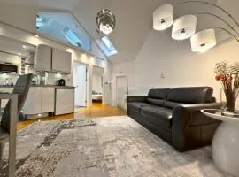 Covent Garden Penthouse 2B