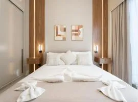 1BR in GRANDE with Balcony I Amazing INFINITY POOL I Steps to Dubai Mall & Fountain