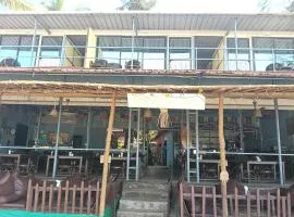 Nirvana Beach Cottages