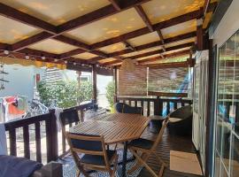 Mobil-home climatisé 4 pers 2 chambres, Hotel in Messanges